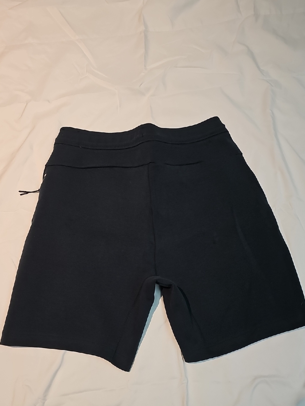 Nike Tech Shorts - Picture 2 of 6
